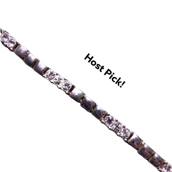 Jewelry - Rhinestone tennis bracelet